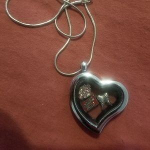 HARLEY DAVIDSON NECKLACE
